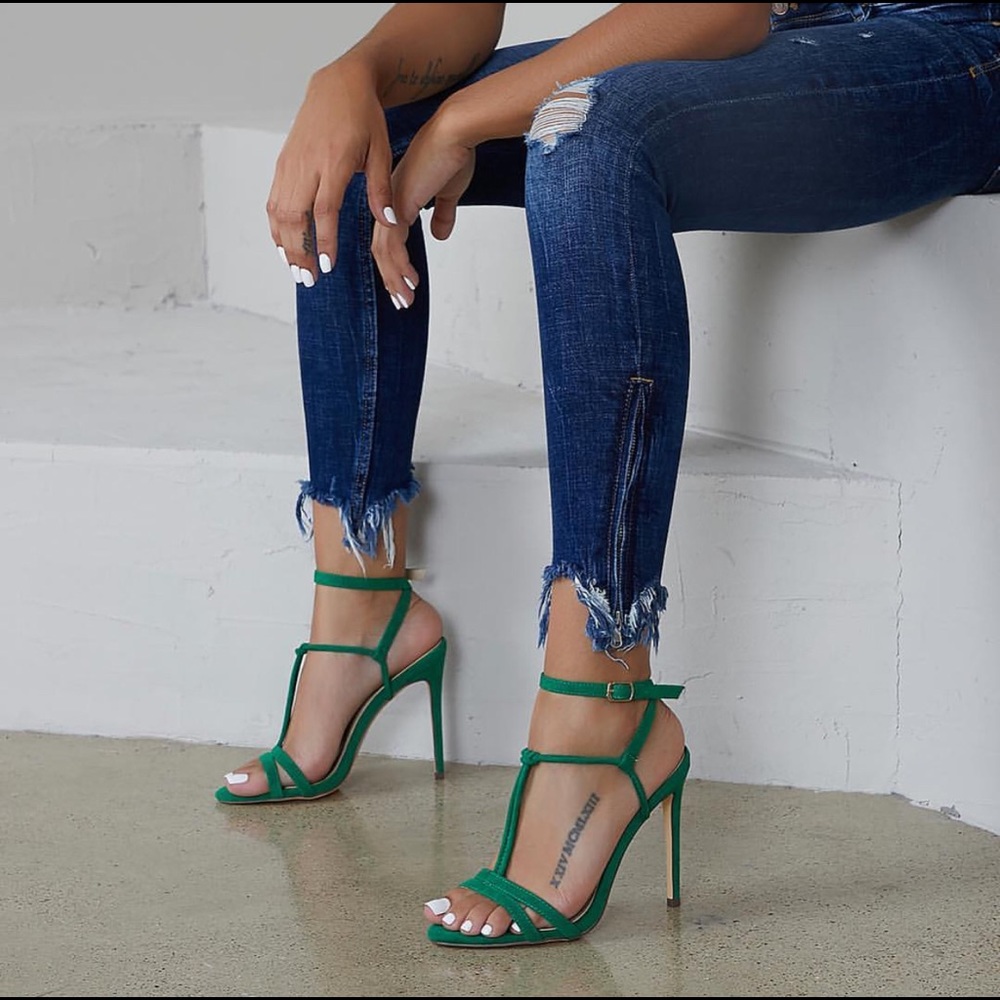 Open toe stiletto